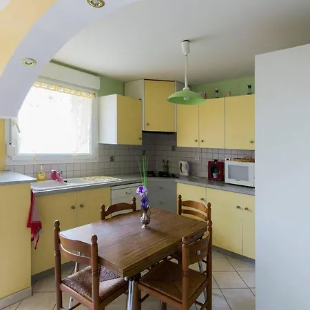 Le Trefle D'or Apartament *